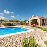 Mareni Zadarvillas Vila Razanac