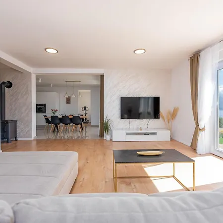 Mareni Zadarvillas فيلة