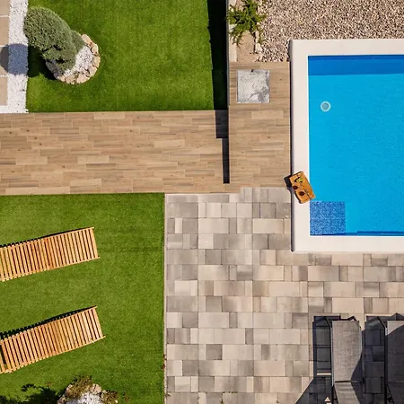 빌라 Mareni Zadarvillas *